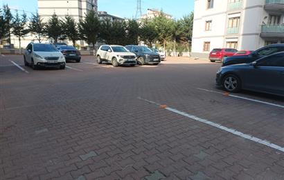 SABİHA GÖKÇEN SİTESİNDE SATILIK 2+1 DAİRE