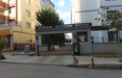 SABİHA GÖKÇEN SİTESİNDE SATILIK 2+1 DAİRE