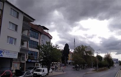 NAUTİLUS AVM KARŞISINDA, MARMARAY VE METRO DURAĞININ DİBİNDE...