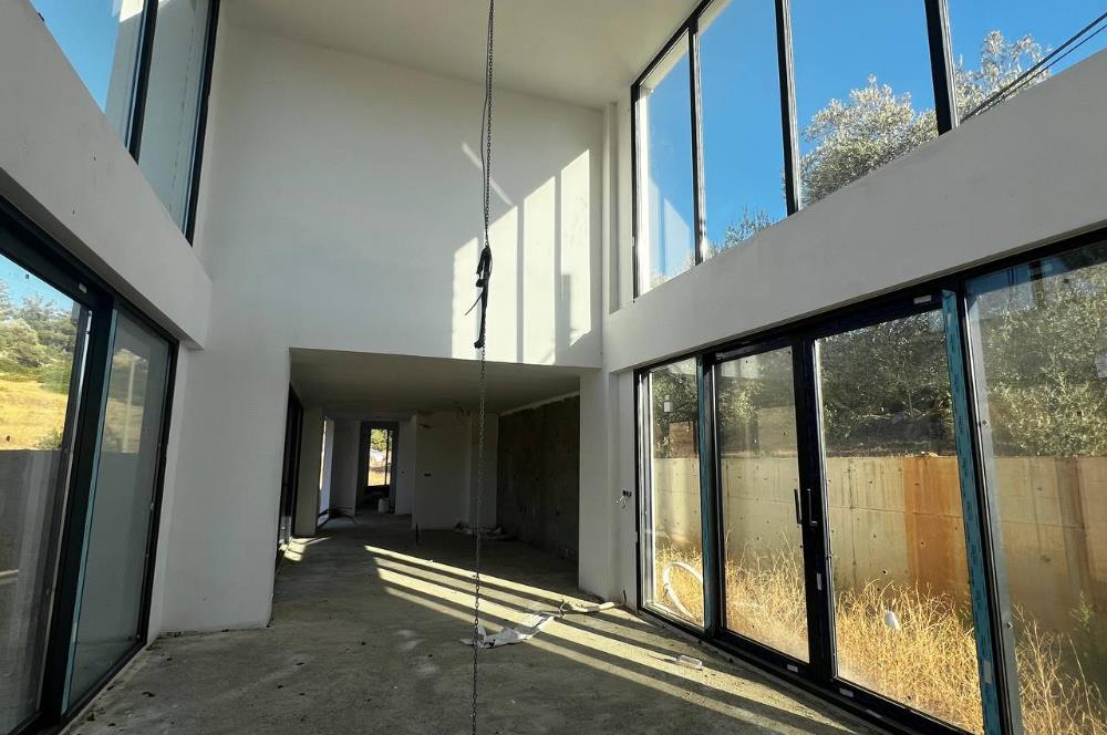 Bodrum Yalıçiftlik 574 m2 Arazide Natamam Müstakil Villa