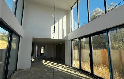 Bodrum Yalıçiftlik 574 m2 Arazide Natamam Müstakil Villa