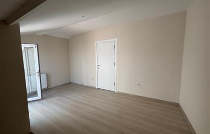 VADİ KONAKLARINDA KİRALIK DUBLEKS DAİRE