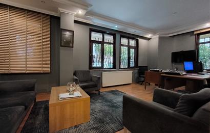 KOŞUYOLUNDA DAİRE TİPİ 3+1 OFİS / BÜRO