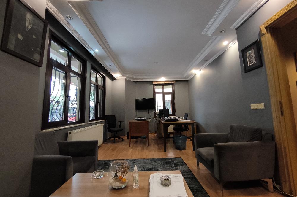 KOŞUYOLUNDA DAİRE TİPİ 3+1 OFİS / BÜRO