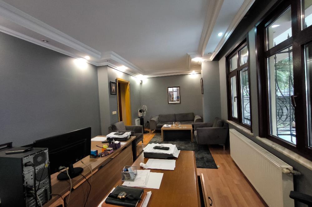 KOŞUYOLUNDA DAİRE TİPİ 3+1 OFİS / BÜRO