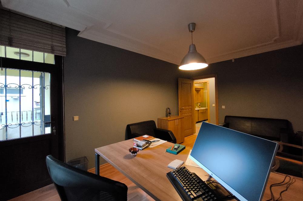 KOŞUYOLUNDA DAİRE TİPİ 3+1 OFİS / BÜRO