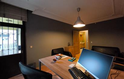 KOŞUYOLUNDA DAİRE TİPİ 3+1 OFİS / BÜRO