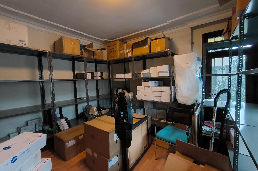 KOŞUYOLUNDA DAİRE TİPİ 3+1 OFİS / BÜRO