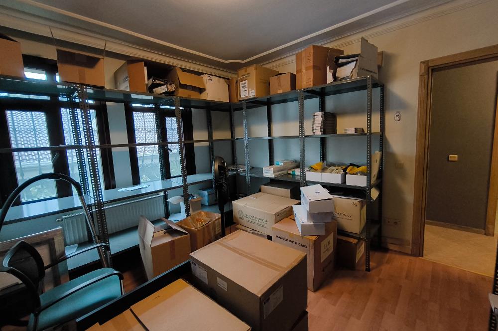 KOŞUYOLUNDA DAİRE TİPİ 3+1 OFİS / BÜRO