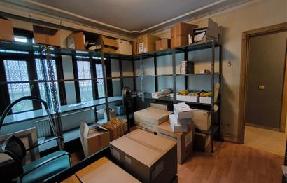 KOŞUYOLUNDA DAİRE TİPİ 3+1 OFİS / BÜRO