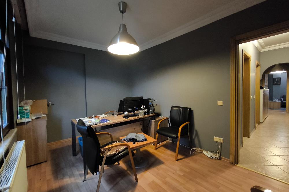 KOŞUYOLUNDA DAİRE TİPİ 3+1 OFİS / BÜRO