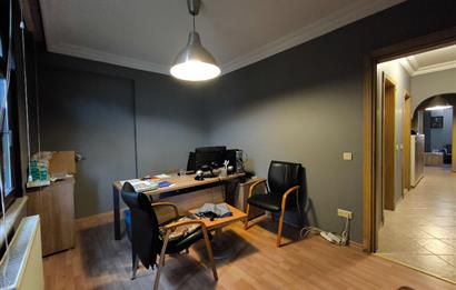 KOŞUYOLUNDA DAİRE TİPİ 3+1 OFİS / BÜRO