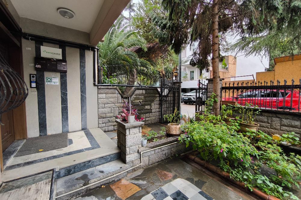 KOŞUYOLUNDA DAİRE TİPİ 3+1 OFİS / BÜRO