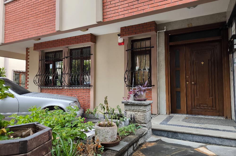 KOŞUYOLUNDA DAİRE TİPİ 3+1 OFİS / BÜRO