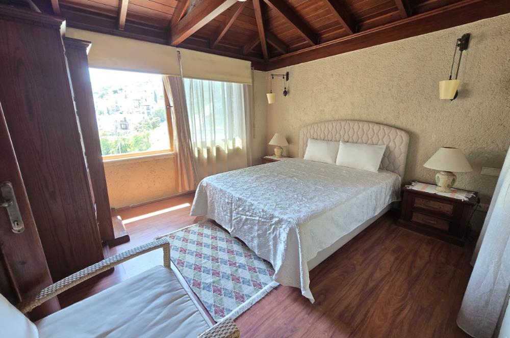 Bodrum Türkbükü Kiralık Taş Ev