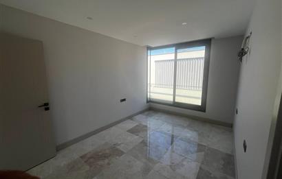 Boğaziçi Adabükü Deniz Manzaralı 5+2 Lüks Villa