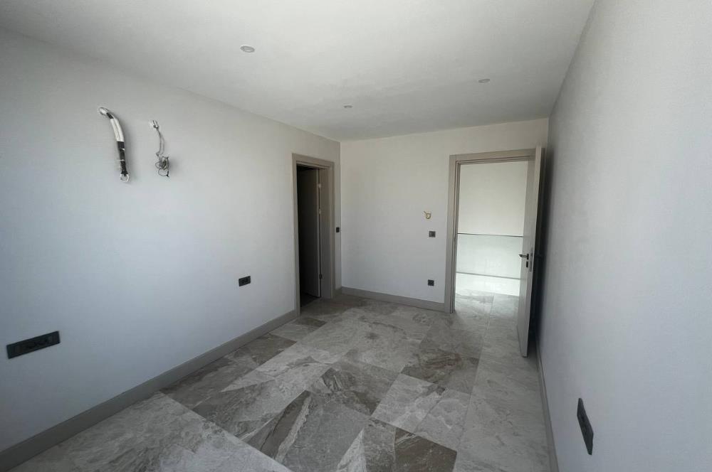 Boğaziçi Adabükü Deniz Manzaralı 5+2 Lüks Villa