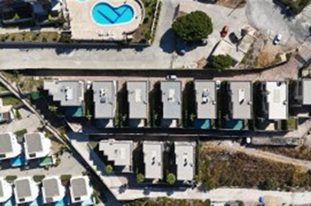 Boğaziçi Adabükü Deniz Manzaralı 5+2 Lüks Villa