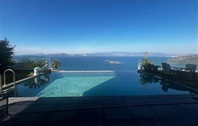 Boğaziçi Adabükü Deniz Manzaralı 5+2 Lüks Villa