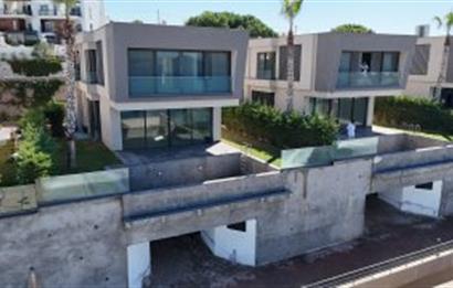 Boğaziçi Adabükü Deniz Manzaralı 5+2 Lüks Villa