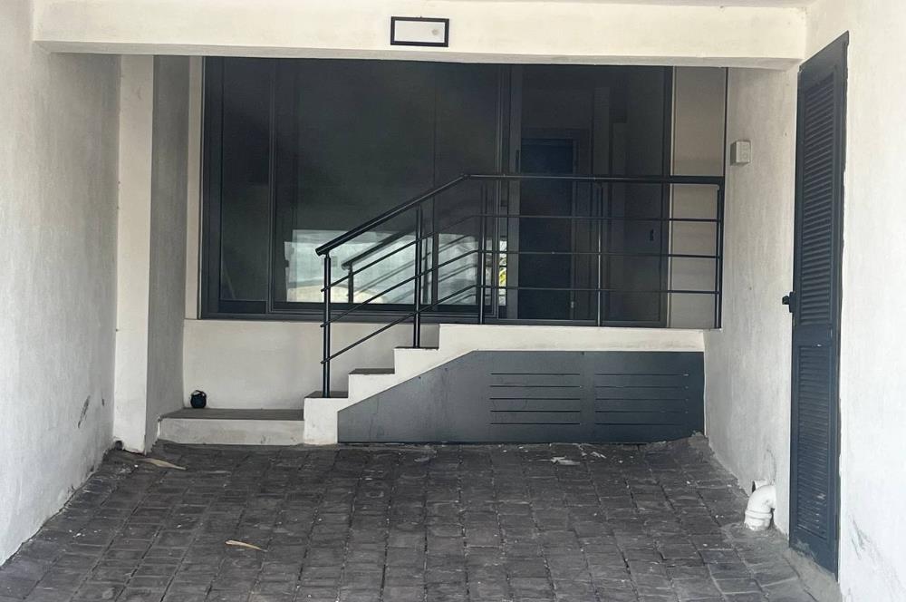 Boğaziçi Adabükü Deniz Manzaralı 5+2 Lüks Villa