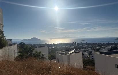 Bodrum Peksimet'de Satılık Deniz Manzaralı İmarlı Arsa