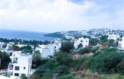 Bodrum Peksimet'de Satılık Deniz Manzaralı İmarlı Arsa