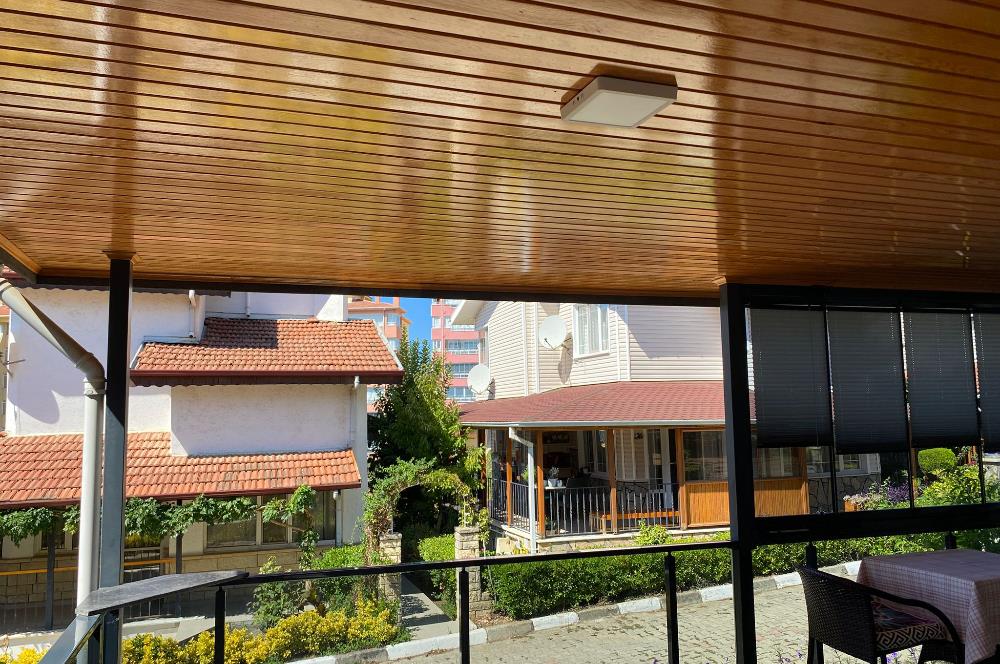 YALOVA ARMUTLU HAVACILAR SİTESİ UTES'İN EN GÜZEL KONUMLU VİLLASI