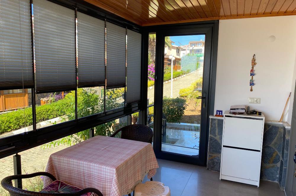 YALOVA ARMUTLU HAVACILAR SİTESİ UTES'İN EN GÜZEL KONUMLU VİLLASI