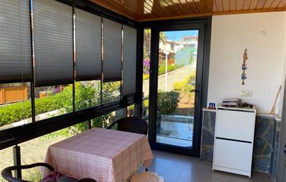 YALOVA ARMUTLU HAVACILAR SİTESİ UTES'İN EN GÜZEL KONUMLU VİLLASI