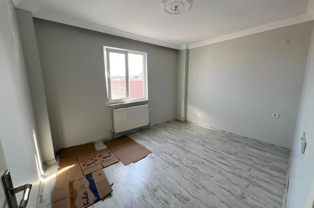 C21 BAL'DAN YILDIZ MAH. EBEVEYN BANYOLU 2+1 KİRALIK DAİRE
