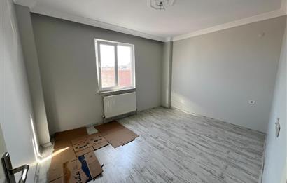 C21 BAL'DAN YILDIZ MAH. EBEVEYN BANYOLU 2+1 KİRALIK DAİRE