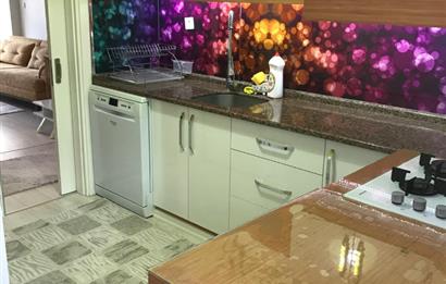 C21 BAL'DAN ADNAN MENDERES WİLLMONT OTEL KARŞISI SATILIK 3+1