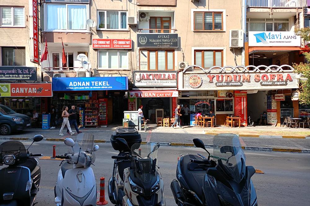 Century21 Bal'dan Çarşı Merkezde Satılık İşyeri