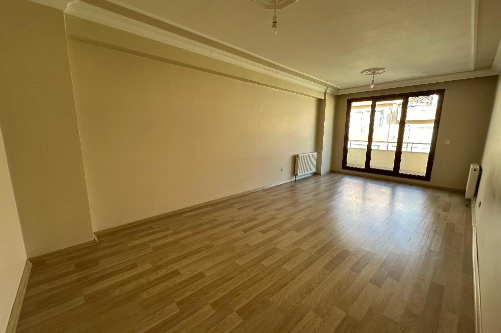 GENİŞ KULLANIM ALANLI KAPALI OTOPARKLI DUBLEKS DAİRE