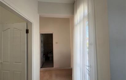 Çeşme Deniz Obası Sitesi'nde Satılık 2+1 Bahçeli Dubleks Villa