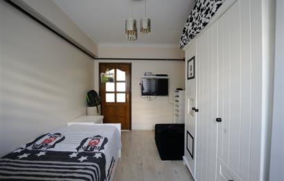 C21 Cius; Akkanlar Sitesi'nde Deniz Manzaralı 3+1 Ara Kat Daire