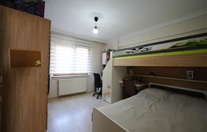 C21 Cius; Akkanlar Sitesi'nde Deniz Manzaralı 3+1 Ara Kat Daire