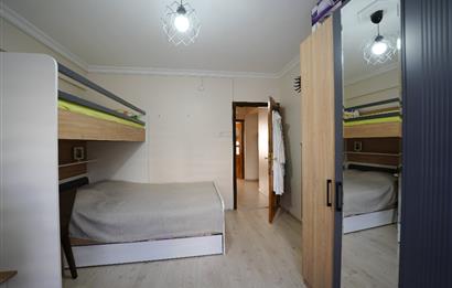 C21 Cius; Akkanlar Sitesi'nde Deniz Manzaralı 3+1 Ara Kat Daire