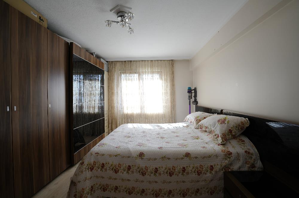 C21 Cius; Akkanlar Sitesi'nde Deniz Manzaralı 3+1 Ara Kat Daire