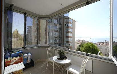 C21 Cius; Akkanlar Sitesi'nde Deniz Manzaralı 3+1 Ara Kat Daire