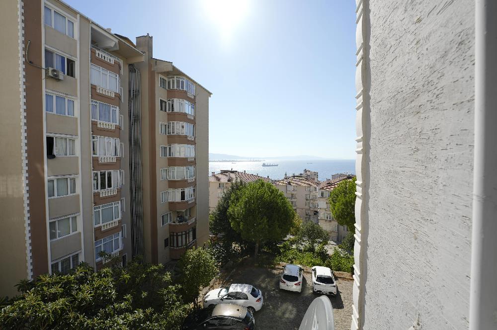 C21 Cius; Akkanlar Sitesi'nde Deniz Manzaralı 3+1 Ara Kat Daire