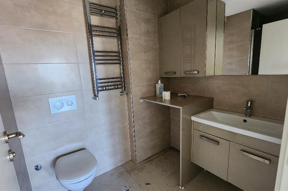 ŞENESENEVLER GÜVENLİKLİ DENİZ MANZARALI YENİ SİTEDE 2+1 90 m2