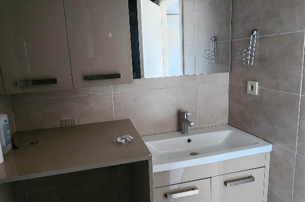 ŞENESENEVLER GÜVENLİKLİ DENİZ MANZARALI YENİ SİTEDE 2+1 90 m2