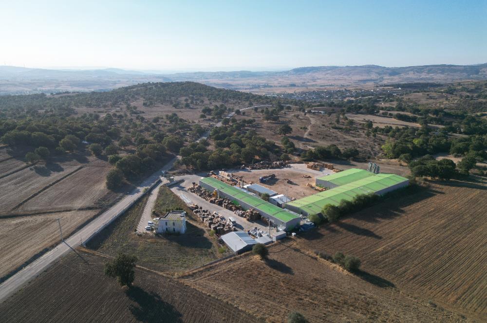 C21 BAL'DAN 21.734 M2 ARSA// 4025 m2 KAPALI ALANI OLAN SATILIK FABRİKA