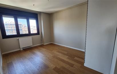 ŞENESENEVLER GÜVENLİKLİ DENİZ MANZARALI YENİ SİTEDE 2+1 90 m2