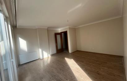ATAŞEHİR NİLÜFER KONAKLARI SATILIK 2+1 DAİRE METROYA YAKIN