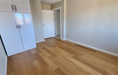 ŞENESENEVLER GÜVENLİKLİ DENİZ MANZARALI YENİ SİTEDE 2+1 90 m2