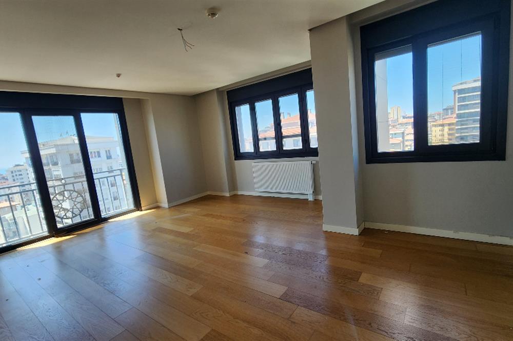 ŞENESENEVLER GÜVENLİKLİ DENİZ MANZARALI YENİ SİTEDE 2+1 90 m2