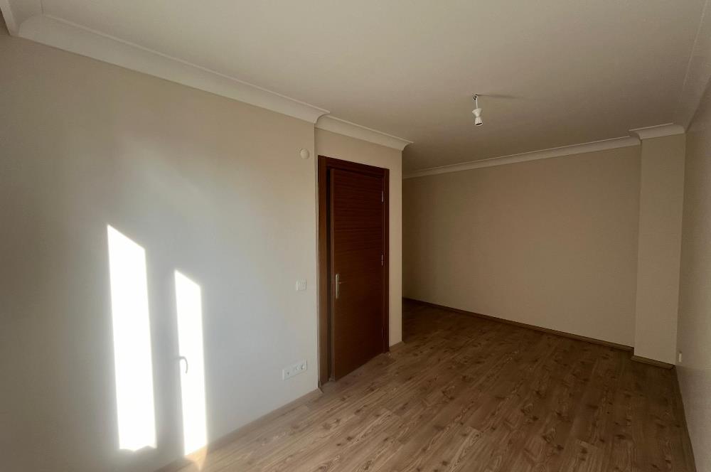 ATAŞEHİR NİLÜFER KONAKLARI SATILIK 2+1 DAİRE METROYA YAKIN